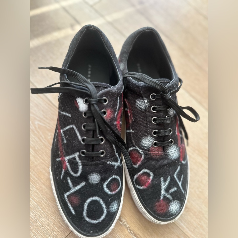 Zara men’s sneakers/gently used /size 42